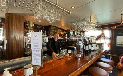 En gyngende oplevelse på Bådcaféen