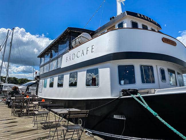 Bådcafe ved Marselisborghavn i Århus Bådcafe ved Marselisborghavn i Århus