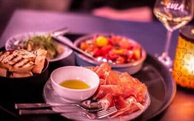 Restaurant LULA, bar og lounge på havnen
