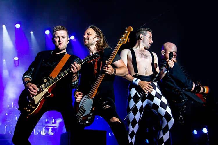 Queen Machine Friheden