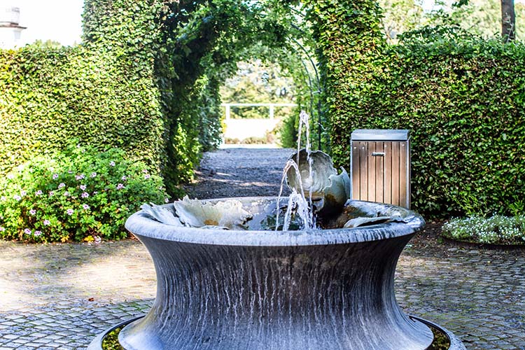 Marselisborg Slotspark Et sted mellem drøm og virkelighed Marselisborg Slotspark Et sted mellem drøm og virkelighed