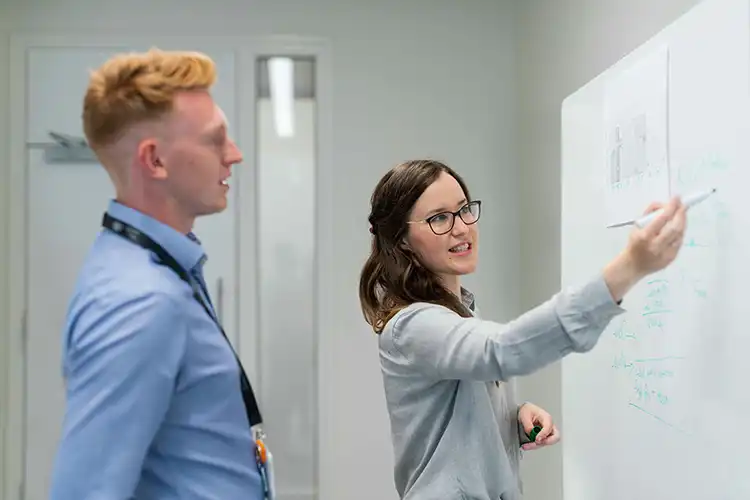 Find et imponerende udvalg af whiteboards hos JustMore - sponseret Find et imponerende udvalg af whiteboards hos JustMore
