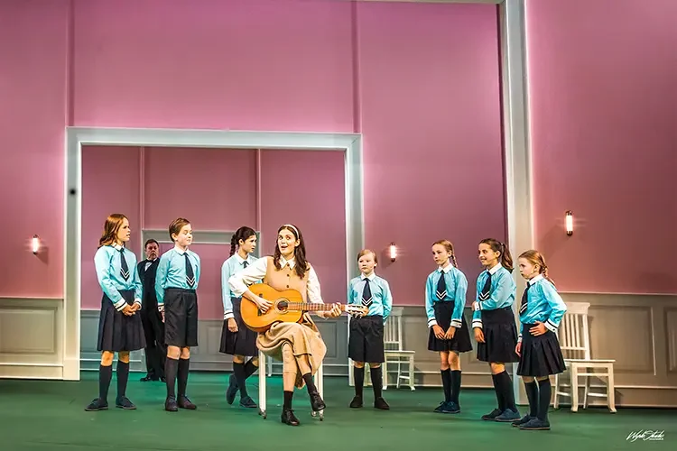 Sound of music meta » Aarhus Inside En forsmag på The Sound of Music på Aarhus Teater
