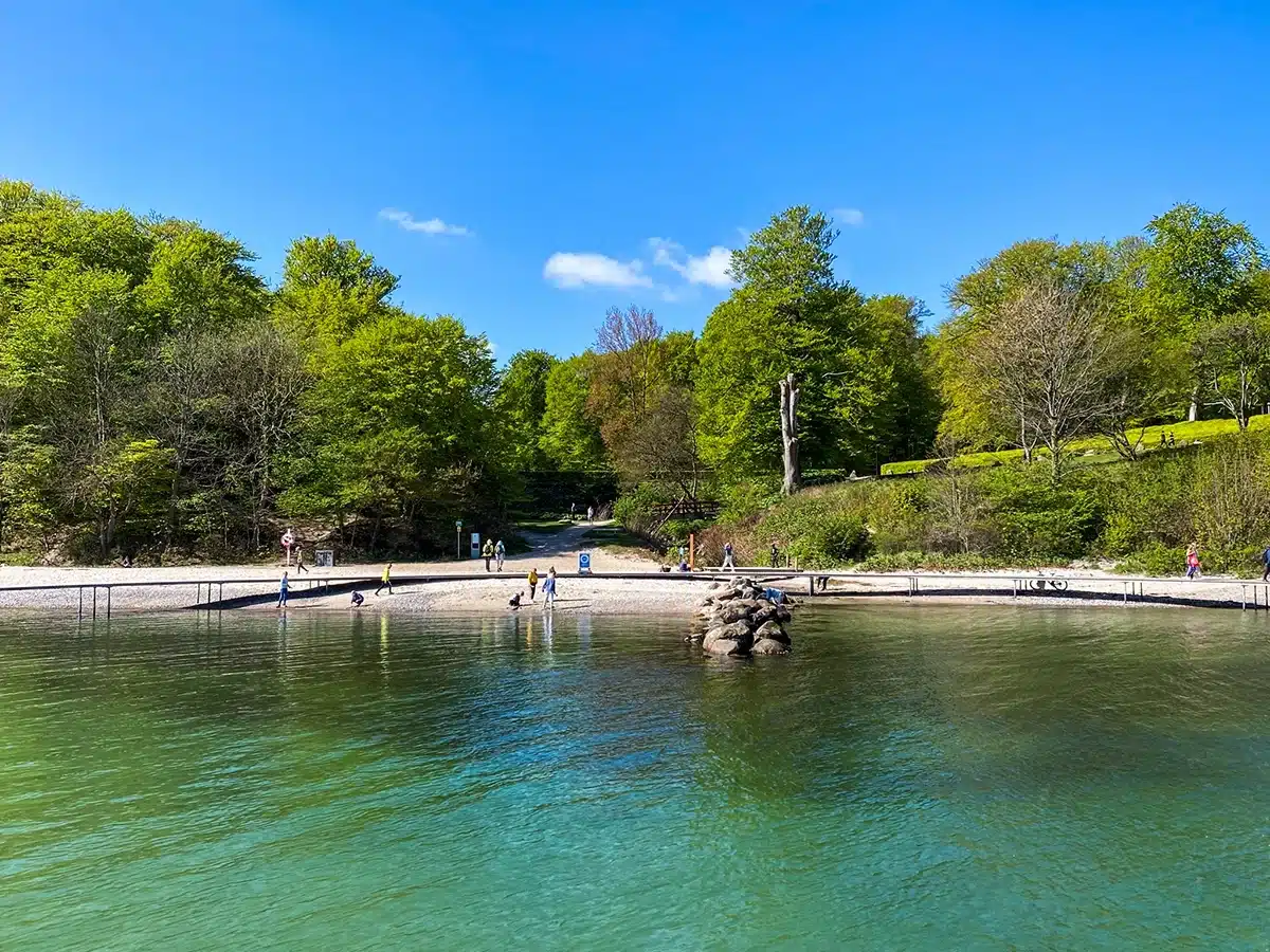 Ballehage strand og Den uendelig bro