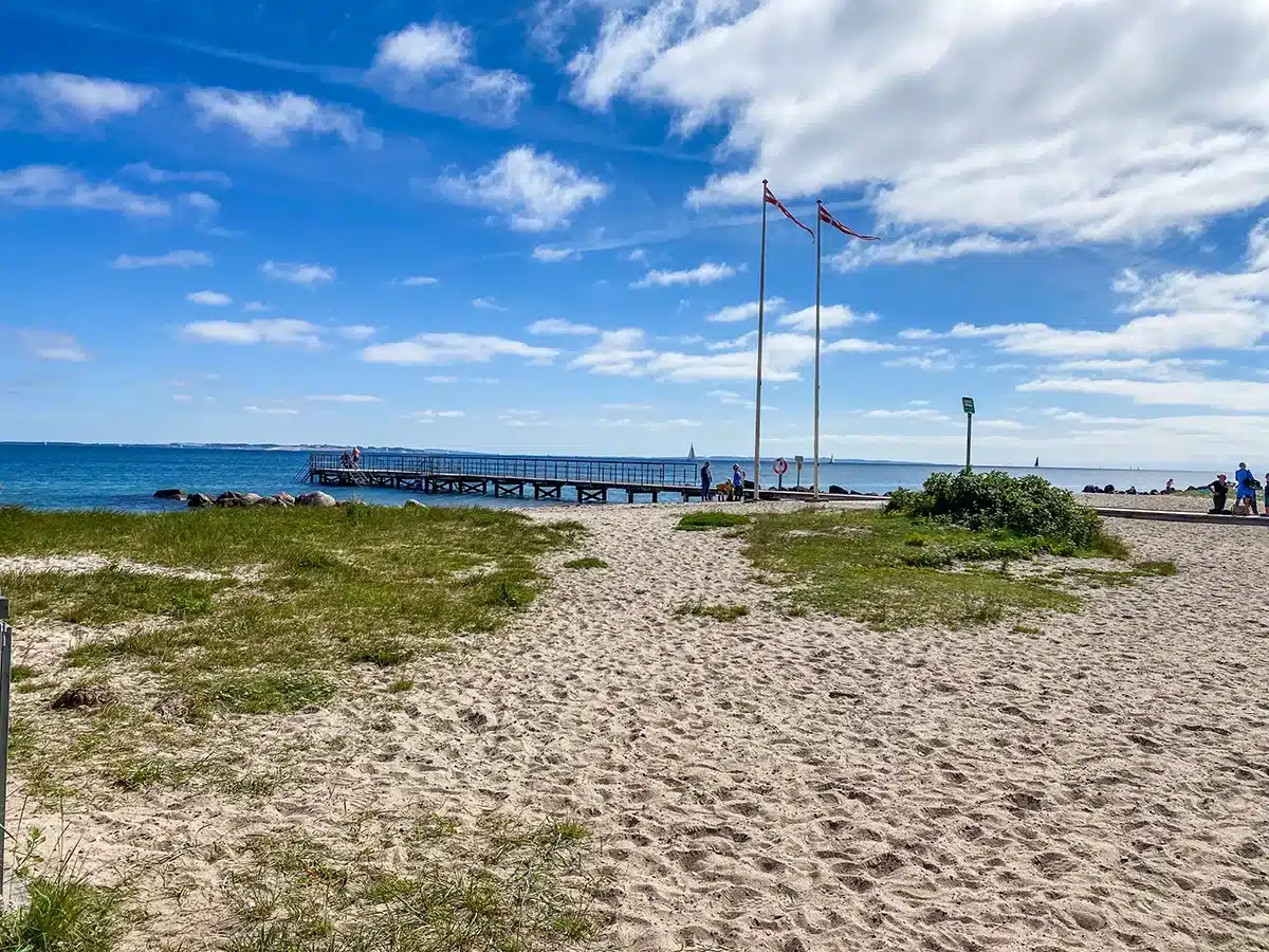 Ballehage strand Ballehage strand - badebro