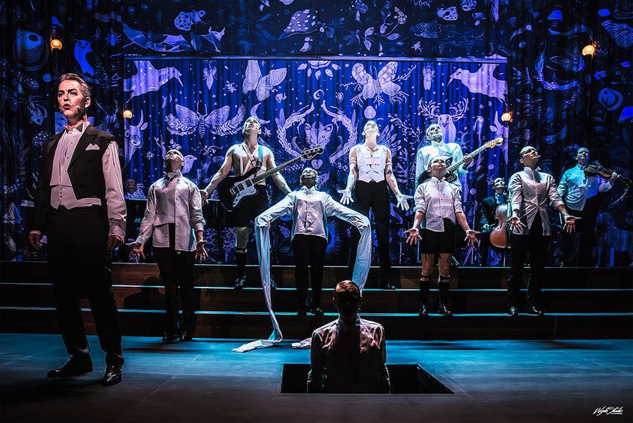 Thomas Helmig Teaterkoncert » Aarhus Inside Thomas Helmigs sange får nyt liv på Aarhus Teater