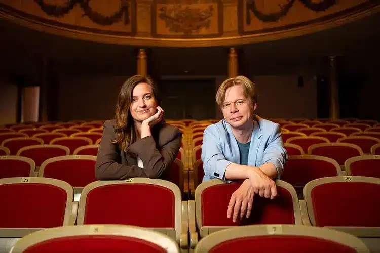 Tirsdage i Theatret i Den Gamle - Clement og Julie Rokkjær Birch