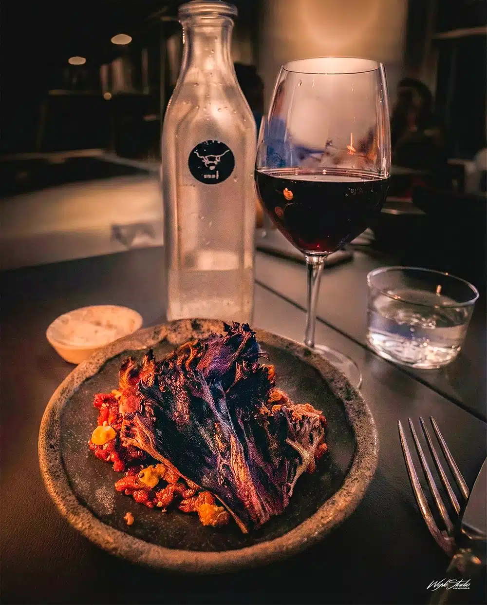 En anretning af krondyr tatar med gochujang hos Restaurant Møf En anretning af krondyr tatar med gochujang hos Restaurant Møf
