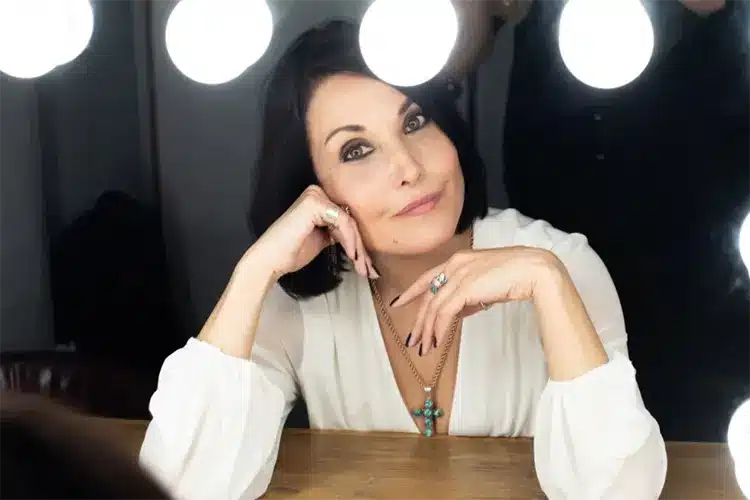 Jo Harrop på Café Støj