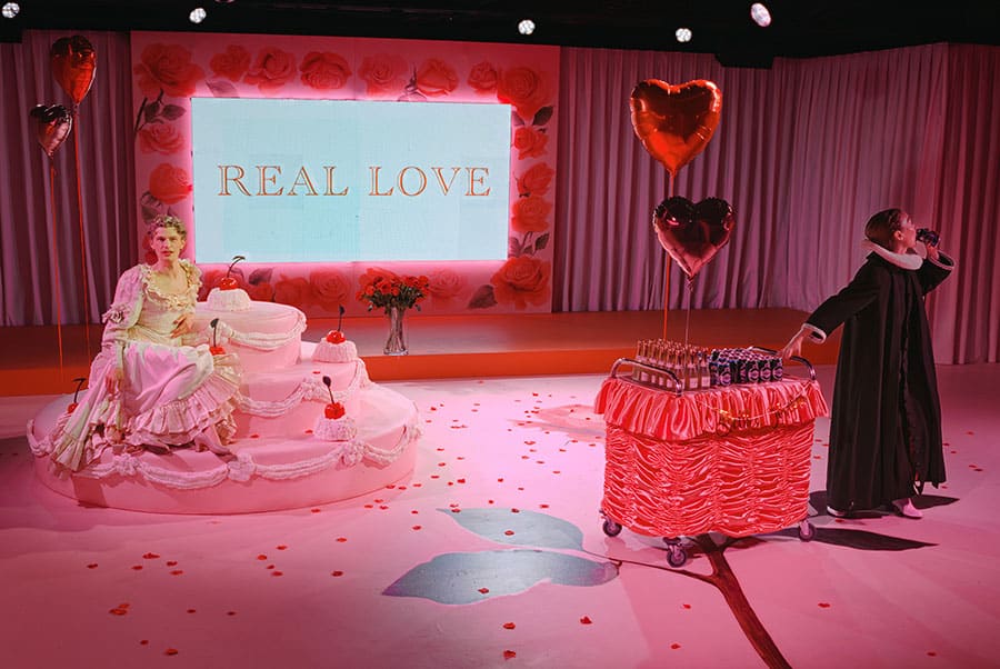 Aarhus Teater Real Love foto Rumle Skafte 043 » Aarhus Inside Real Love på Aarhus Teater fik hele salen til at grine af kærligheden og måske tro lidt på den igen