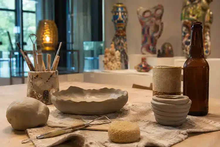 Keramik og øl hos Museum Ovartaci AI