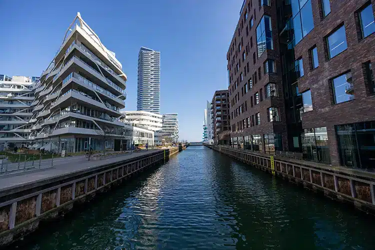 Boligmarkedet i Aarhus kører med fuld fart derudaf, men det store spørgsmål er, hvor længe det kan blive ved - sponseret